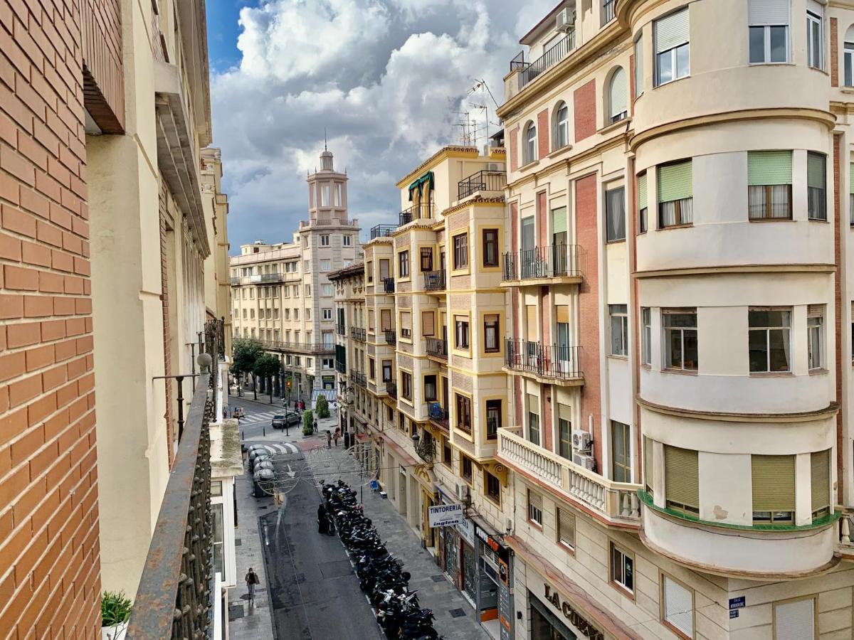 Homely Larios * Malaga